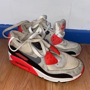 Nike Air Max 90 Infrared Sneakers